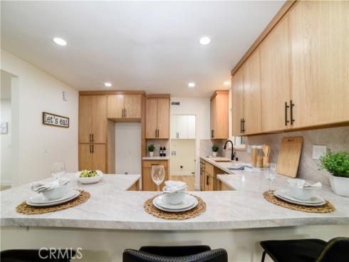 641  Casa Blanca  , Fullerton, CA