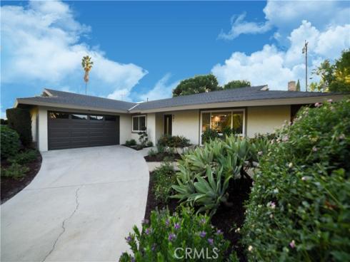 641  Casa Blanca  , Fullerton, CA