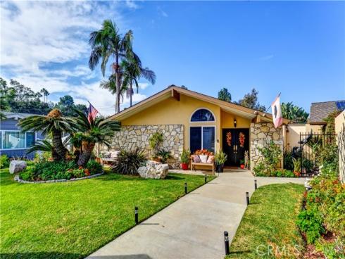 3821  Potrero  , Fullerton, CA