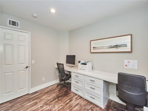 1860  Brooke  , Fullerton, CA