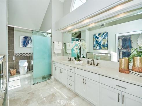 1860  Brooke  , Fullerton, CA