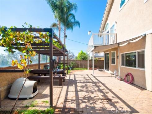 1860  Brooke  , Fullerton, CA