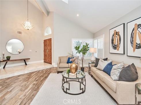 1860  Brooke  , Fullerton, CA