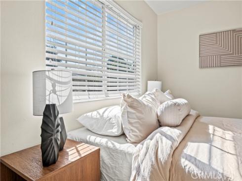 1342 W Hill   Avenue, Fullerton, CA