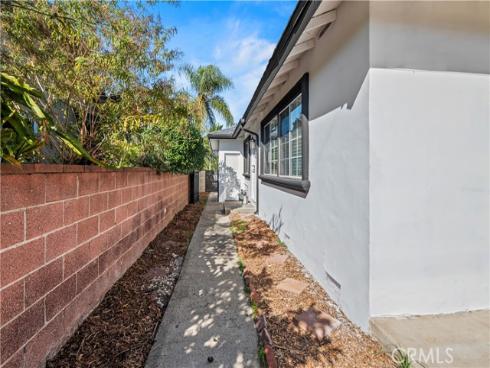 1342 W Hill   Avenue, Fullerton, CA