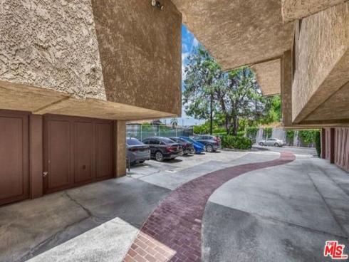 1307  Shadow  I  Lane, Fullerton, CA