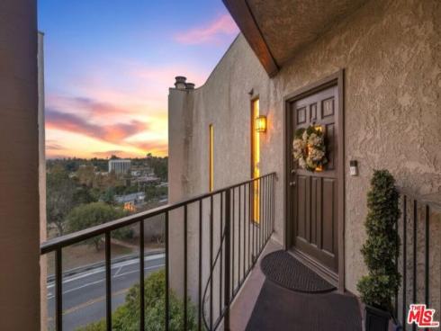 1307  Shadow  I  Lane, Fullerton, CA