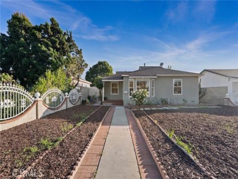 1104  Williamson  , Fullerton, CA