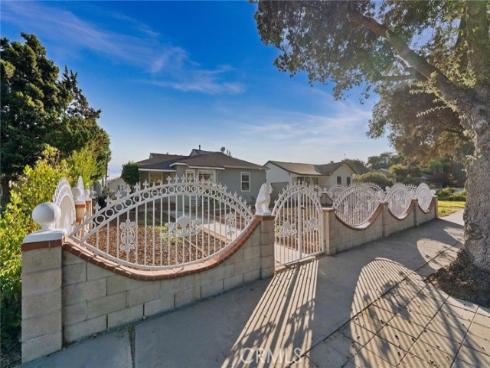 1104  Williamson  , Fullerton, CA