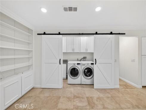 1510  El Paso Ln  , Fullerton, CA