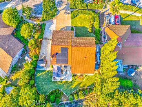 1510  El Paso Ln  , Fullerton, CA