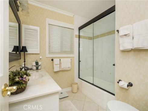 2932  Charles Ave  , Fullerton, CA