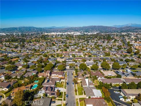 2932  Charles Ave  , Fullerton, CA