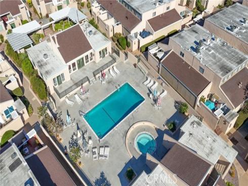 2900  Madison  B12 , Fullerton, CA