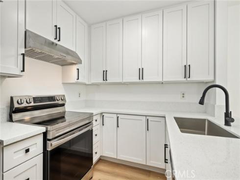 2900  Madison  B12 , Fullerton, CA