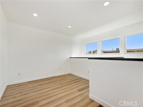 2900  Madison  B12 , Fullerton, CA