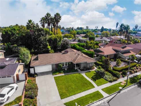 1716 N Canyon  , Fullerton, CA