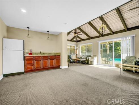 1135  Rosecrans  30A , Fullerton, CA