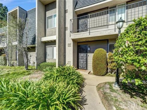 1135  Rosecrans  30A , Fullerton, CA