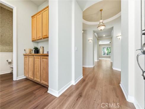 2588  Nixon   Way, Fullerton, CA