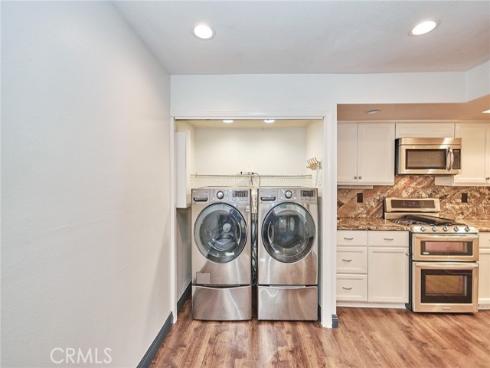 2853  Park Vista   Court, Fullerton, CA