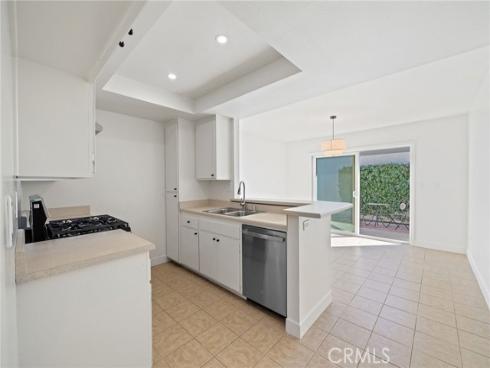 3131  Laurel Avenue  3 , Fullerton, CA