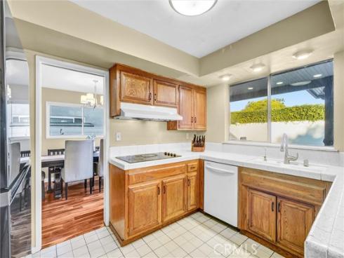 530  N. Stanford   Avenue, Fullerton, CA