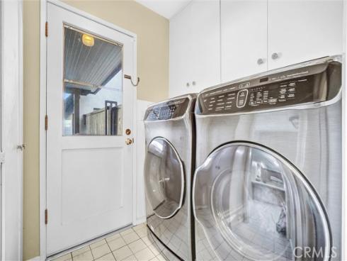 530  N. Stanford   Avenue, Fullerton, CA