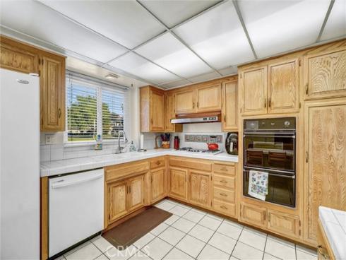 575 N Lincoln Avenue, Fullerton, CA