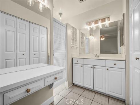 575 N Lincoln Avenue, Fullerton, CA