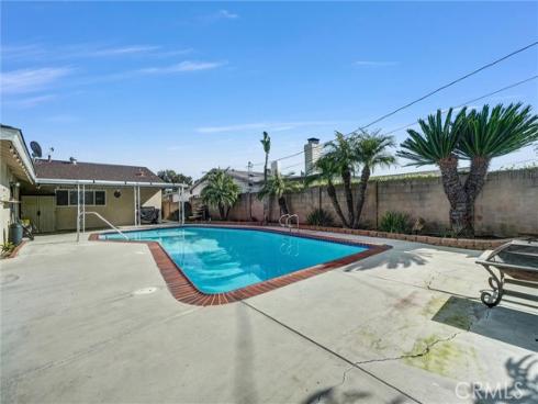 575 N Lincoln Avenue, Fullerton, CA
