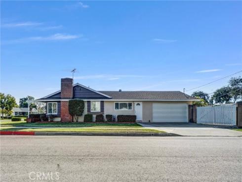 575 N Lincoln Avenue, Fullerton, CA