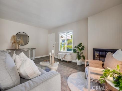 1354  Shadow  102  Lane, Fullerton, CA