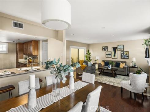 2756 Craig , Fullerton, CA