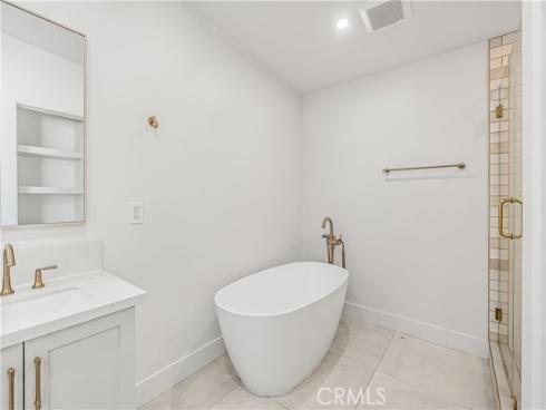 881 N Ford , Fullerton, CA