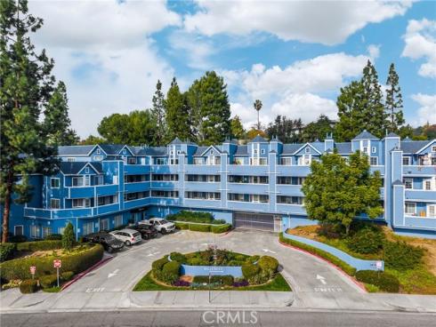 1501 Brea Boulevard 220