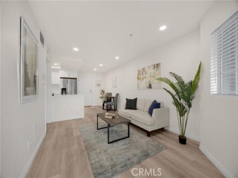 1501  Brea  220  Boulevard, Fullerton, CA