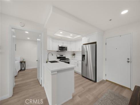 1501  Brea  220  Boulevard, Fullerton, CA