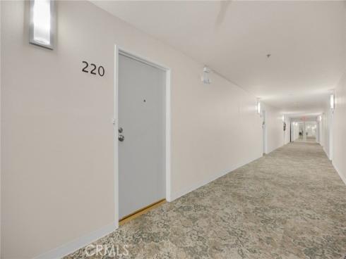 1501  Brea  220  Boulevard, Fullerton, CA