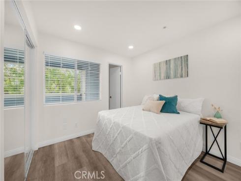 1501  Brea  220  Boulevard, Fullerton, CA