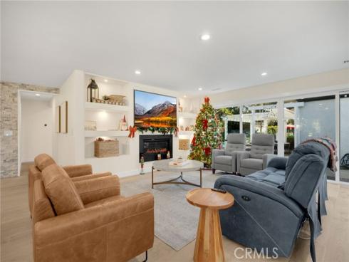 1062 W Valencia Mesa Drive, Fullerton, CA