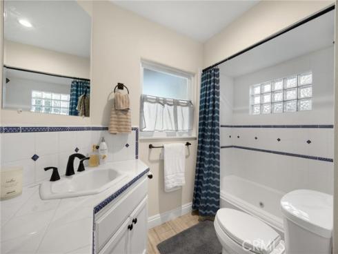 1062 W Valencia Mesa Drive, Fullerton, CA