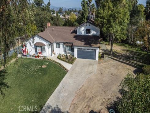 3120  Las Faldas  , Fullerton, CA