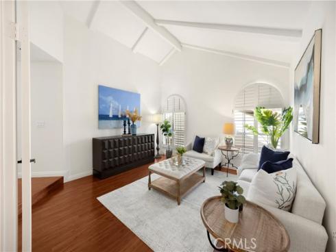 1637  Peacock  , Fullerton, CA