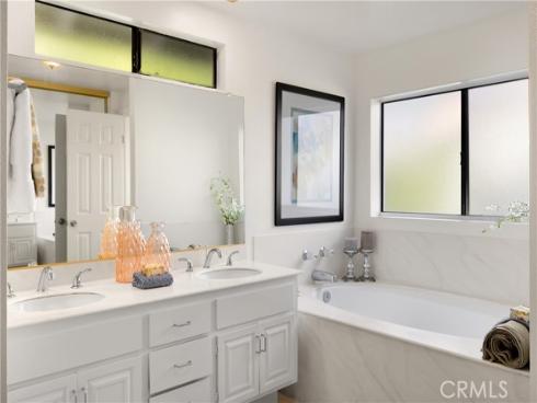 1637  Peacock  , Fullerton, CA