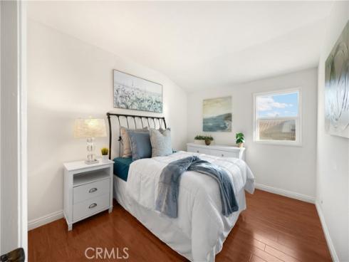 1637  Peacock  , Fullerton, CA