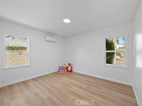 2100 W Valencia   Drive, Fullerton, CA