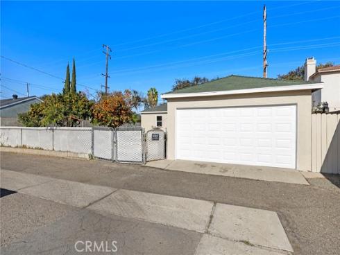 2100 W Valencia   Drive, Fullerton, CA