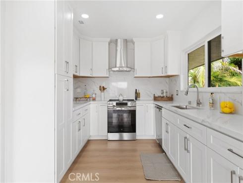 1219 N Raymond   Avenue, Fullerton, CA