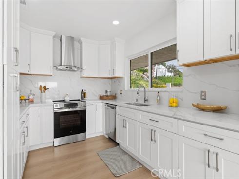 1219 N Raymond   Avenue, Fullerton, CA